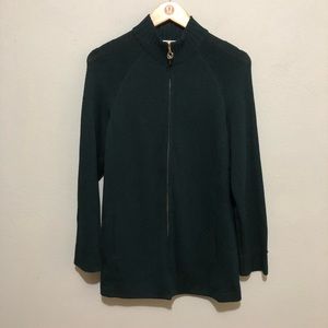 ⭐️St.John Sport Zip Up Jacket Green⭐️